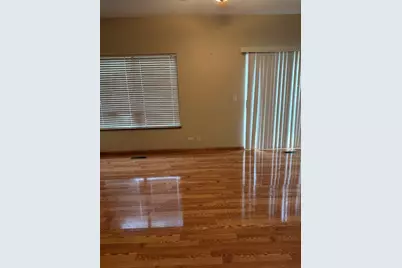 3400 Blue Ridge Drive, Carpentersville, IL 60110 - Photo 10