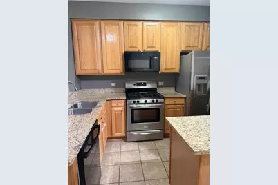 3400 Blue Ridge Drive, Carpentersville, IL 60110 - Photo 6