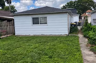 8636 Palmer St, River Grove, IL 60171 - Photo 4