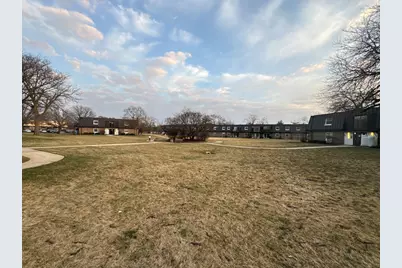 151 W 63rd Street #F101, Westmont, IL 60559 - Photo 10