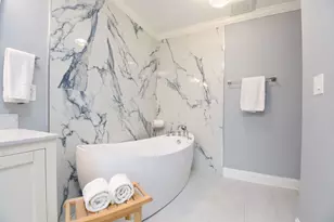636 Stirling Ln, Prospect Heights, IL 60070 - Photo 26