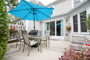636 Stirling Ln, Prospect Heights, IL 60070 - Photo 30