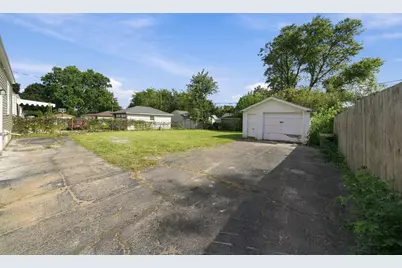 1309 Howard Avenue, Berkeley, IL 60163 - Photo 24