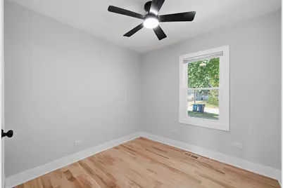 1309 Howard Avenue, Berkeley, IL 60163 - Photo 8