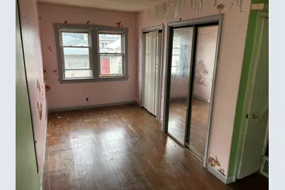 4921 N Moody Avenue, Chicago, IL 60630 - Photo 10