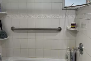 6036 N Winchester Ave, Chicago, IL 60660 - Photo 6