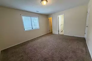 1340 Brook St, Saint Charles, IL 60174 - Photo 14