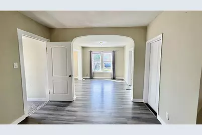 2329 N McVicker Avenue, Chicago, IL 60639 - Photo 8