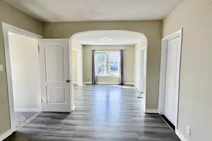 2329 N McVicker Ave, Chicago, IL 60639 - Photo 8