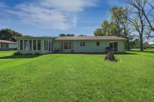 262 Brookside Dr, Paw Paw, IL 61353 - Photo 38