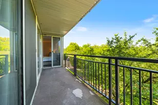 6010 Oakwood Dr, Lisle, IL 60532 - Photo 16