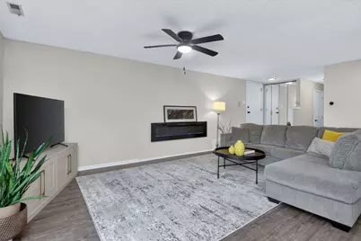 8255 Juniper Court #36D, Palos Hills, IL 60465 - Photo 2