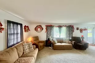 401 SE 4th St, Aledo, IL 61231 - Photo 6