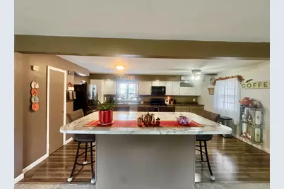 401 SE 4th Street, Aledo, IL 61231 - Photo 10