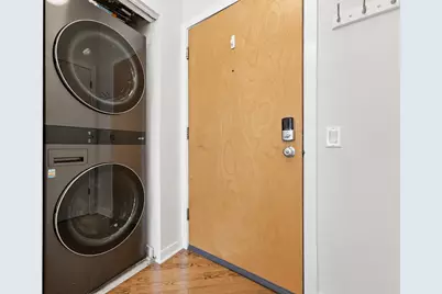 3260 N Clark Street #304, Chicago, IL 60657 - Photo 24