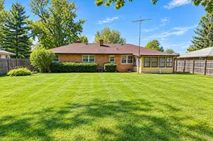 1004 Magnolia Dr, Joliet, IL 60435 - Photo 16