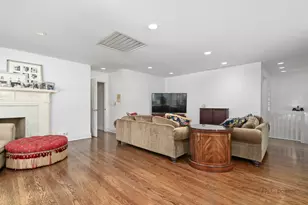 560 Lakeland Dr, Lake Bluff, IL 60044 - Photo 20