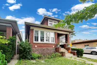 4815 N Tripp Avenue, Chicago, IL 60630 - Photo 1