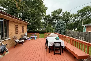 402 S Na Wa Ta Ave, Mount Prospect, IL 60056 - Photo 16