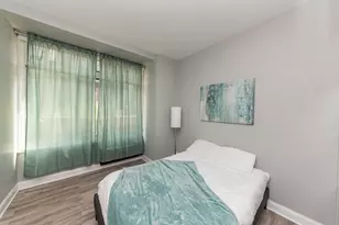 211 E Ohio St, Chicago, IL 60611 - Photo 16