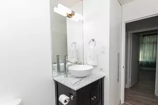 211 E Ohio St, Chicago, IL 60611 - Photo 14