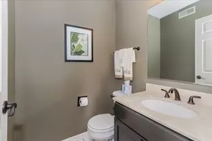 1521 Brittania Way, Roselle, IL 60172 - Photo 16