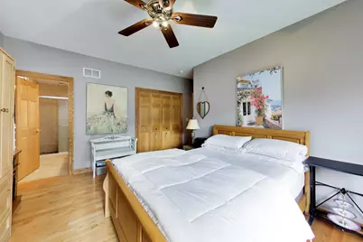 11S352 Deer Trail Court, Burr Ridge, IL 60527 - Photo 8