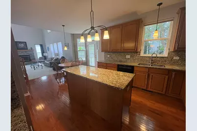 1057 Dana Court, Antioch, IL 60002 - Photo 4