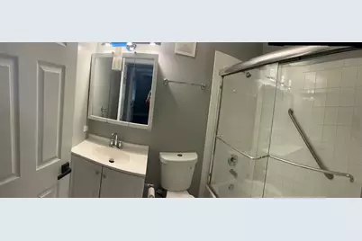 [Address not provided], Lisle, IL 60532 - Photo 16