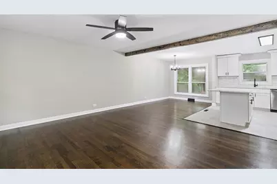 671 W Saint Aubin Drive, Addison, IL 60101 - Photo 6