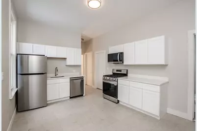 2112 W Roscoe Street #2R, Chicago, IL 60618 - Photo 6