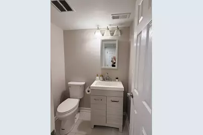 219 Pinewood Lane, Bloomingdale, IL 60108 - Photo 12