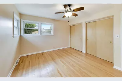 8022 Keeler Avenue, Skokie, IL 60076 - Photo 26