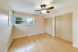 8022 Keeler Ave, Skokie, IL 60076 - Photo 26