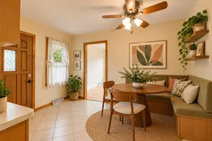 8022 Keeler Ave, Skokie, IL 60076 - Photo 14