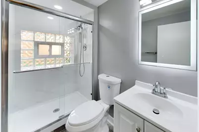 8022 Keeler Avenue, Skokie, IL 60076 - Photo 20