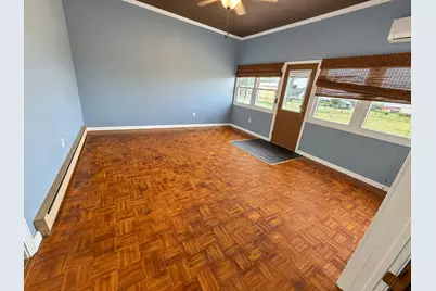 205 W Hoffman Street, Irvington, IL 62848 - Photo 8