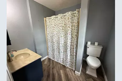 205 W Hoffman Street, Irvington, IL 62848 - Photo 10