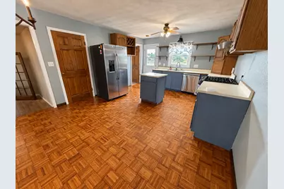 205 W Hoffman Street, Irvington, IL 62848 - Photo 6