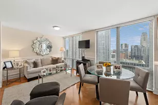 2 E Erie St, Chicago, IL 60611 - Photo 8