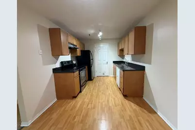 1330 Brook Street #F, Saint Charles, IL 60174 - Photo 4