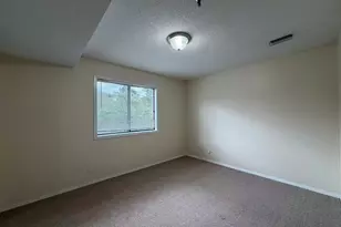 1330 Brook St, Saint Charles, IL 60174 - Photo 10