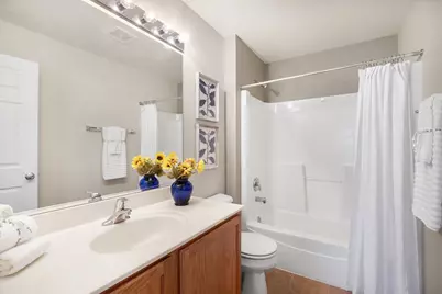 1319 W Crane View Court, Round Lake, IL 60073 - Photo 16
