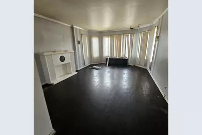 619 E 102nd Place, Chicago, IL 60628 - Photo 4