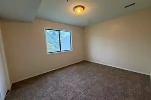 1320 Brook St, Saint Charles, IL 60174 - Photo 14