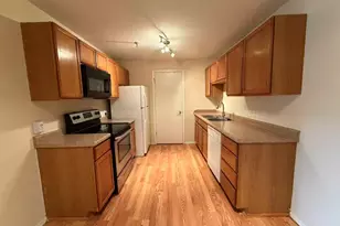 1320 Brook St, Saint Charles, IL 60174 - Photo 8