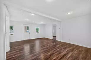 1337 Henry St, Des Plaines, IL 60016 - Photo 8