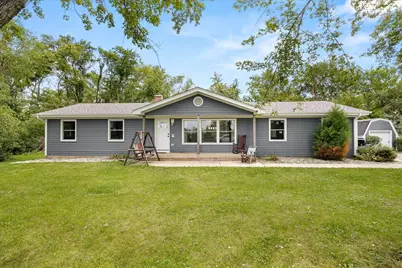 1625 S Sangamon Street, Crete, IL 60417 - Photo 2