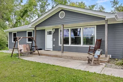 1625 S Sangamon Street, Crete, IL 60417 - Photo 1