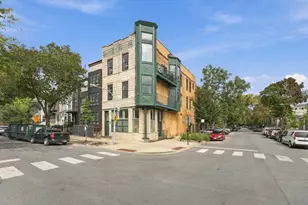 1500 W School St, Chicago, IL 60657 - Photo 1